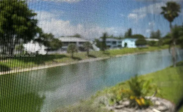 38 Northampton B #38, West Palm Beach, FL 33417