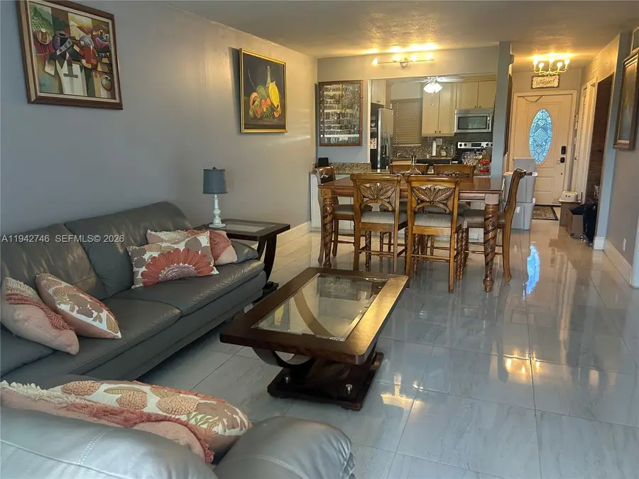 8900 Washington Blvd #405A, Pembroke Pines, FL 33025 - Image #2