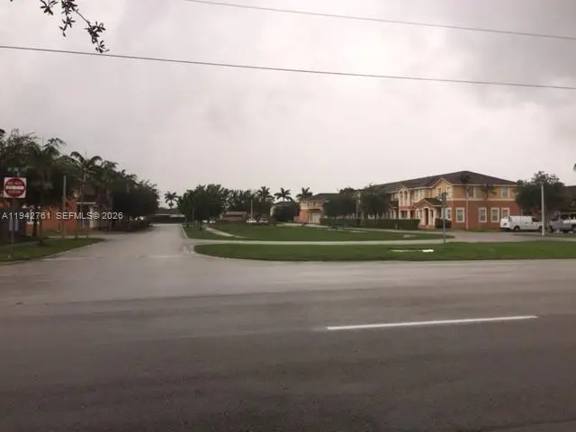 10852 SW 240th St, Homestead, FL 33032 - Image #2