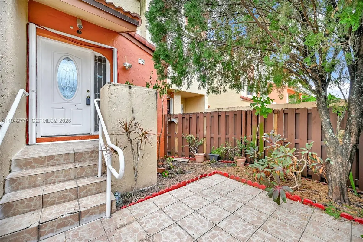 9907 NW 9th St Cir #15-20, Miami, FL 33172 - Image #1