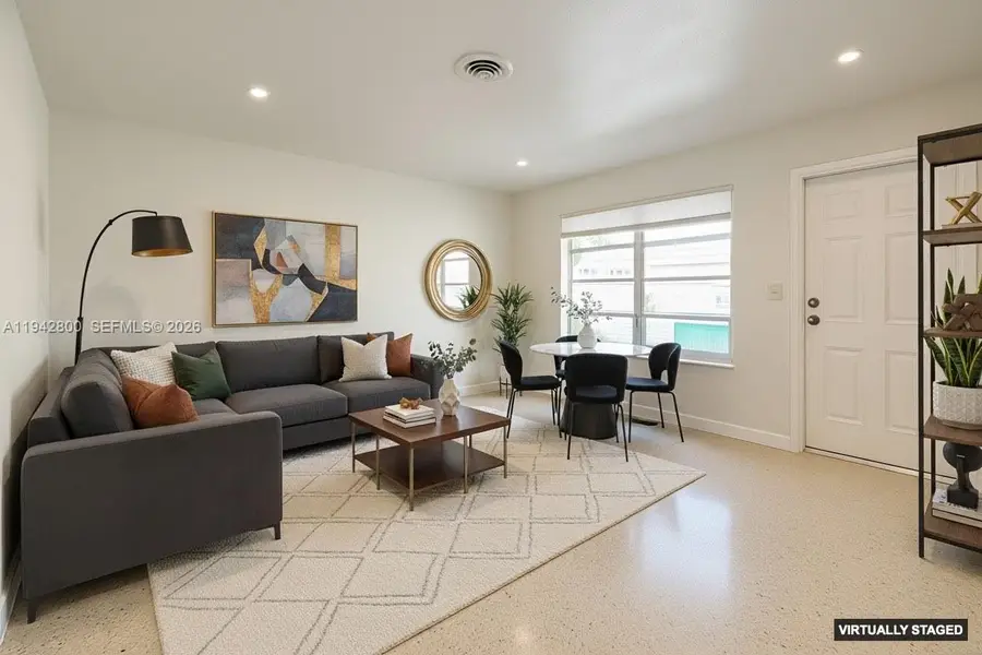 2441 NW 9th Ter, Wilton Manors, FL 33311 - Image #2