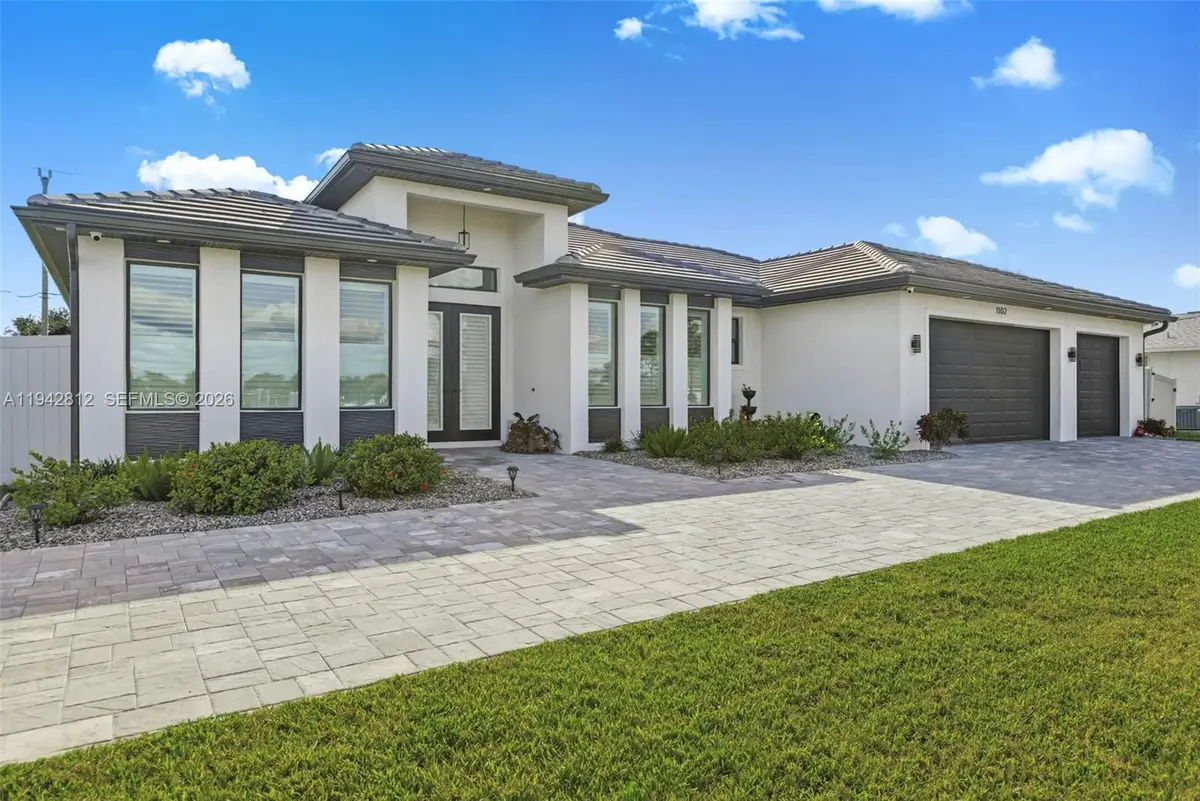 1102 Mohawk Parkway, Cape Coral, FL 33914 - Image #1