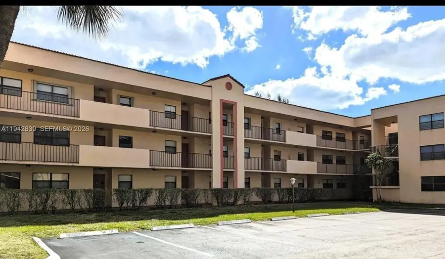 3400 N Foxcroft Rd #312, Miramar, FL 33025 - Image #2