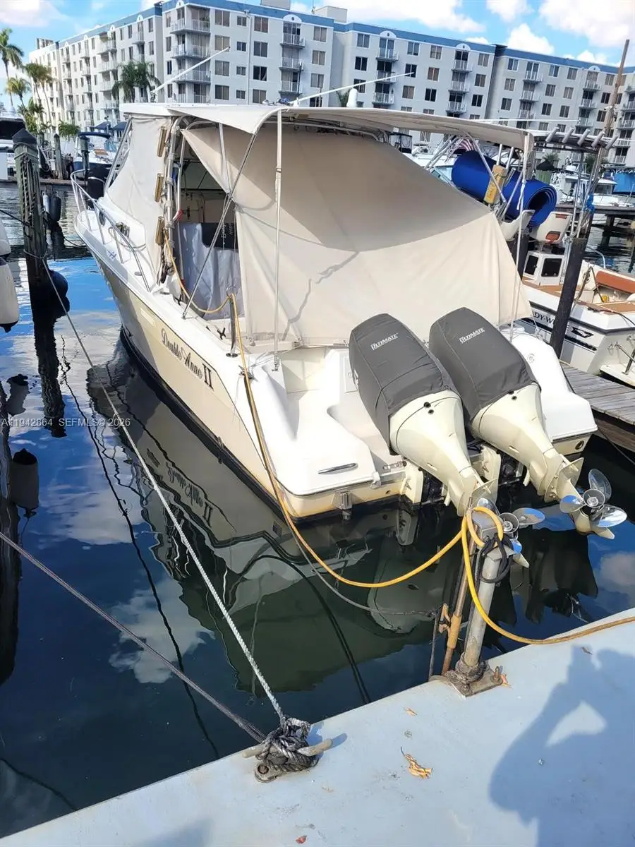 1700 NW N River Dr, Miami, FL 33125 - Image #1