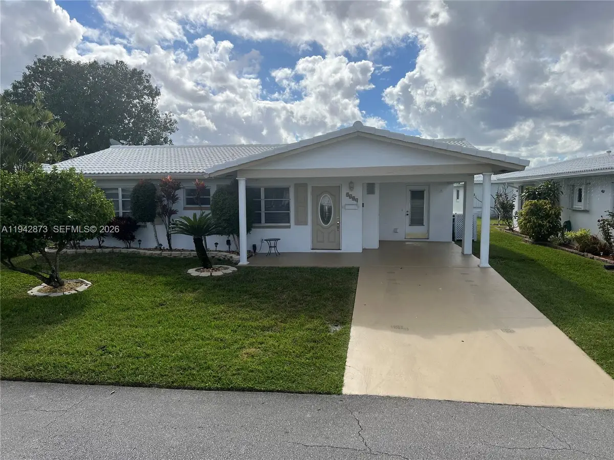 8604 NW 59th Pl, Tamarac, FL 33321 - Image #1