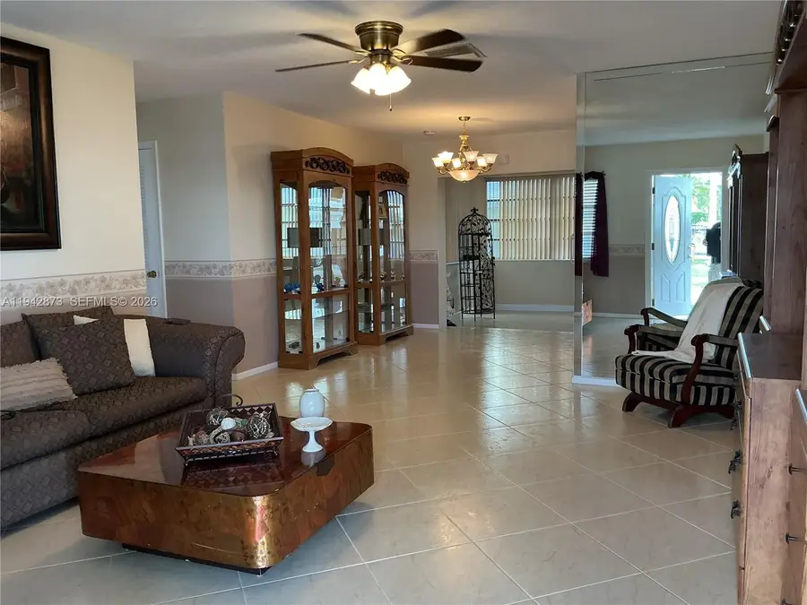 8604 NW 59th Pl, Tamarac, FL 33321 - Image #3