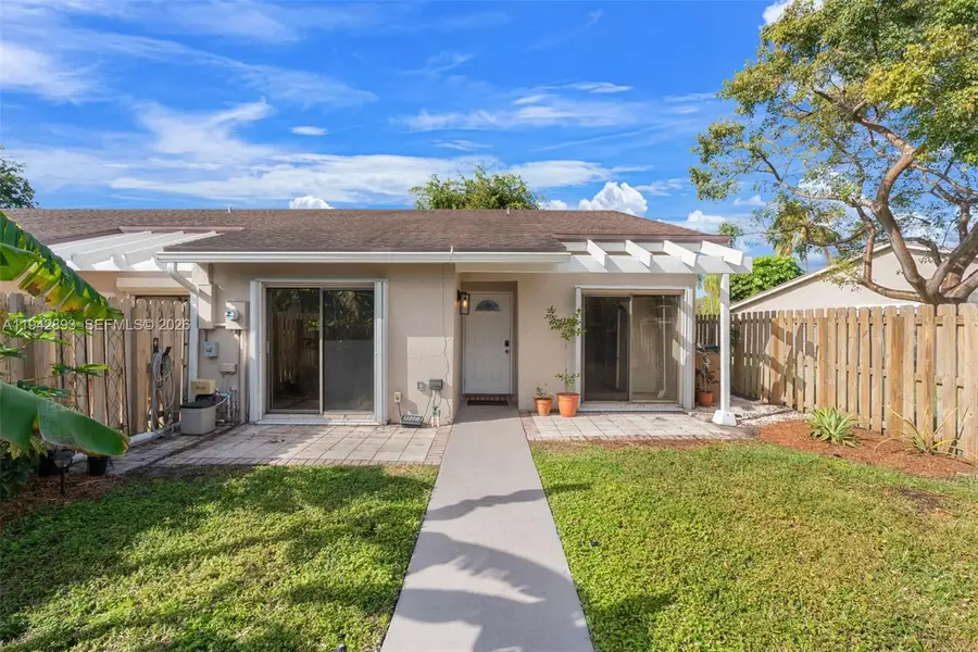 5149 E Lakes Dr, Deerfield Beach, FL 33064 - Image #3