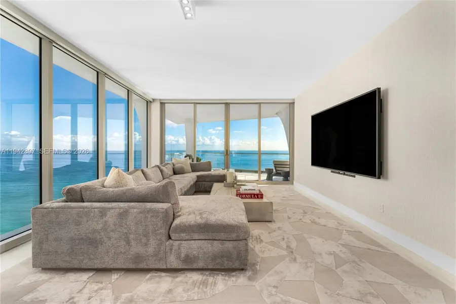 16901 Collins Ave #1605, Sunny Isles Beach, FL 33160 - Image #2