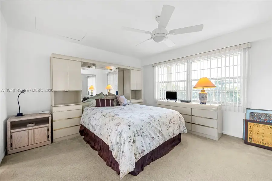 13101 SW 15th Ct #402R, Pembroke Pines, FL 33027 - Image #2