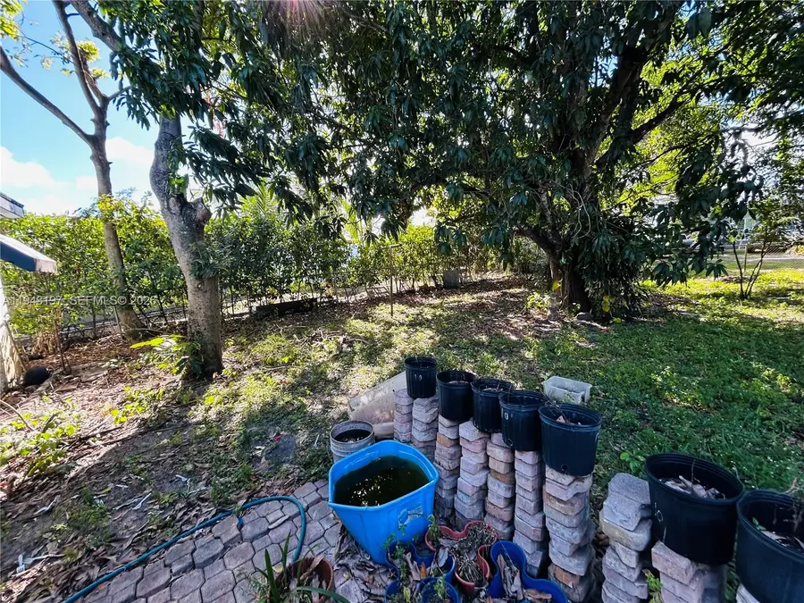 101 NW 30th Ter, Fort Lauderdale, FL 33311 - Image #3