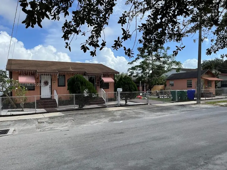 277 NW 47th Ct, Miami, FL 33126 - Image #3