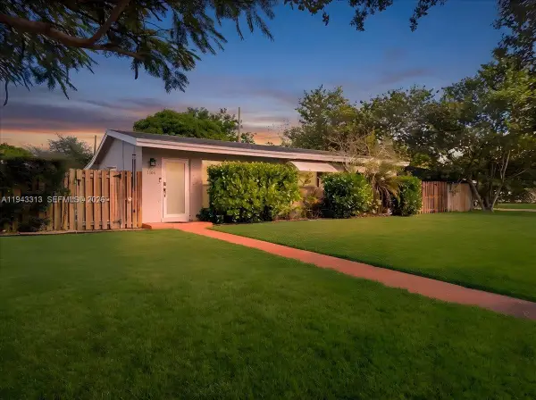 1864 SW 37th Ave, Fort Lauderdale, FL 33312