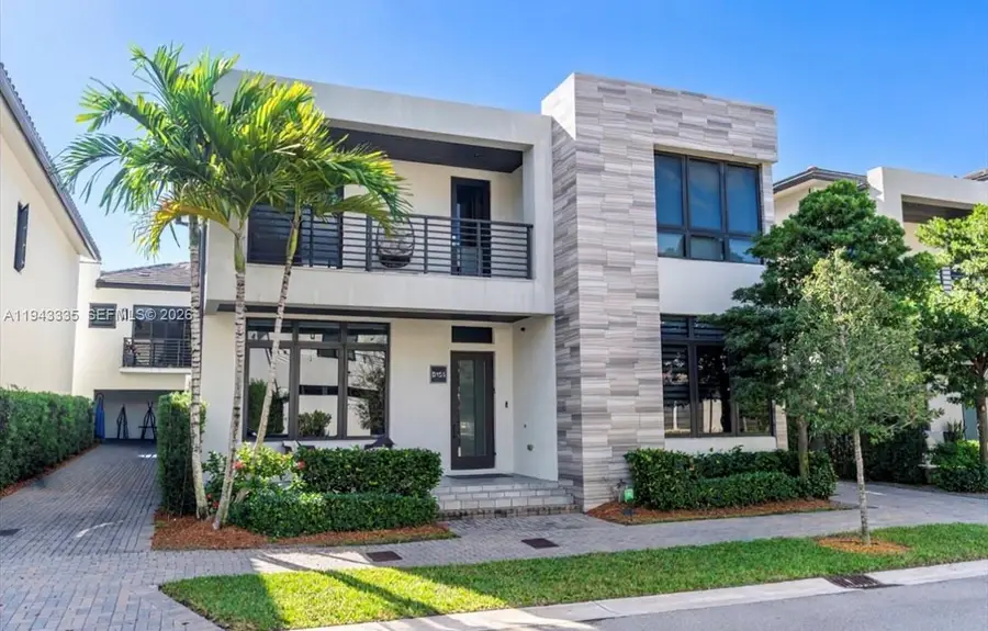 8156 NW 48th Ter, Doral, FL 33166 - Image #2