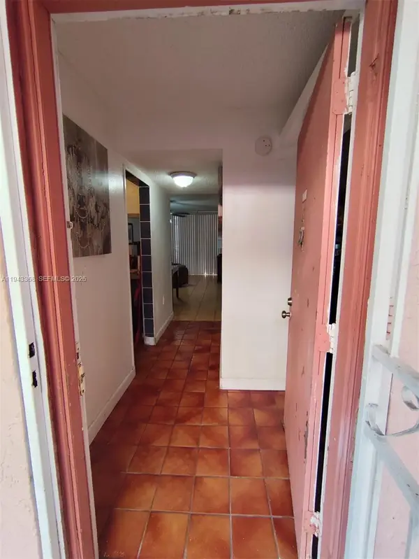 19781 SW 114th Ave #142, Miami, FL 33157