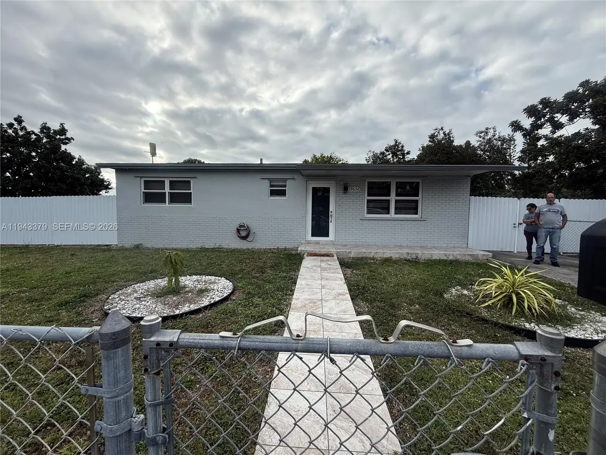 19632 SW 120th Ave, Miami, FL 33177 - Image #1