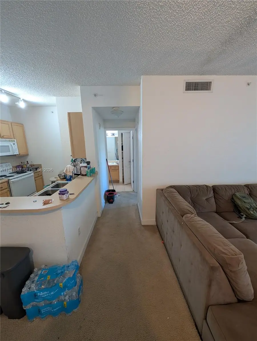 6001 SW 70th St #620, South Miami, FL 33143 - Image #2