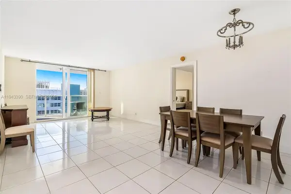 1890 S Ocean Dr #1907, Hallandale Beach, FL 33009