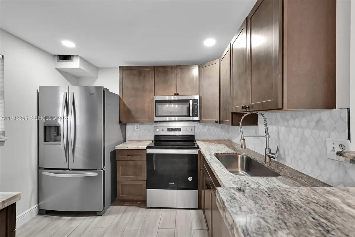 2850 Somerset Dr #105L, Lauderdale Lakes, FL 33311 - #1