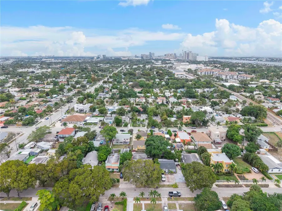 608 El Vedado, West Palm Beach, FL 33405 - #2