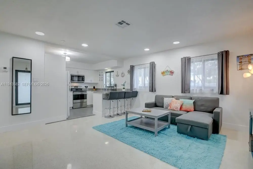 1700 SW 20th St, Fort Lauderdale, FL 33315 - Image #1