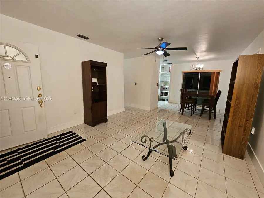 9940 SW 162nd St, Miami, FL 33157 - Image #3