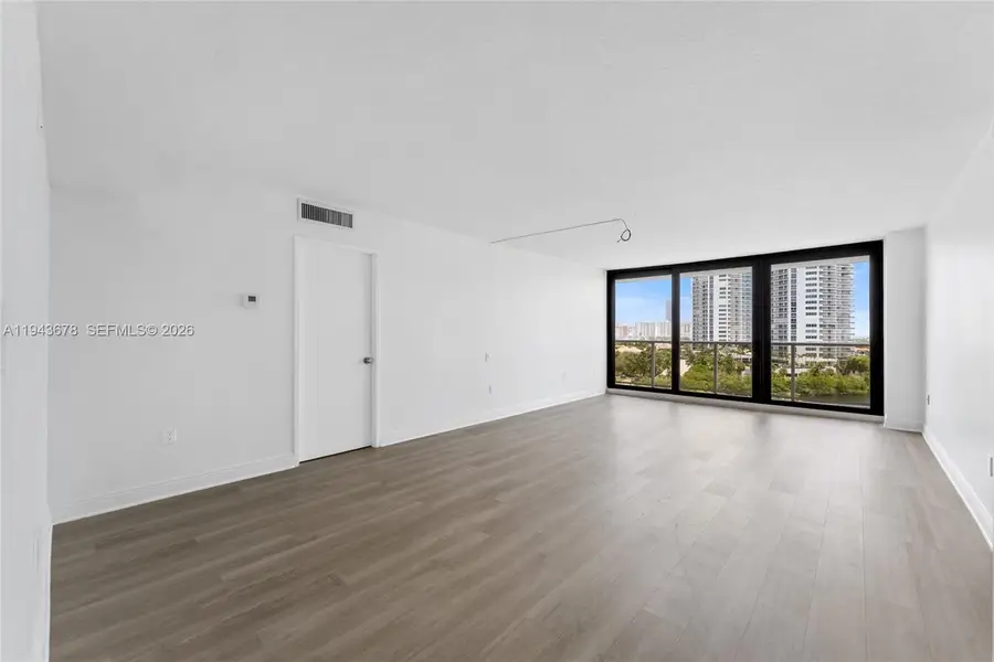 3731 N Country Club Dr #921, Aventura, FL 33180 - Image #3