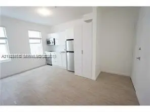 1611 Meridian Ave #208, Miami Beach, FL 33139 - Image #3