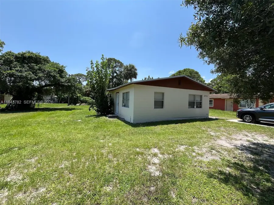2703 Avenue H, Fort Pierce, FL 34947 - Image #3