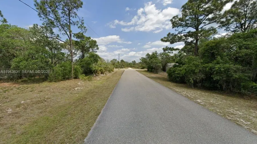 832 Durmon Ave, Lake Placid, FL 33852 - Image #2