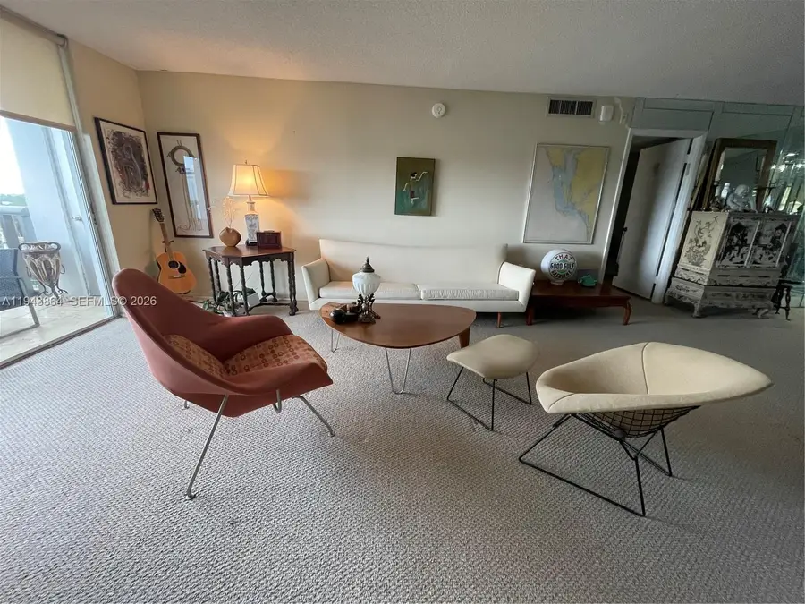 6039 Collins Ave #1232, Miami Beach, FL 33140 - Image #2