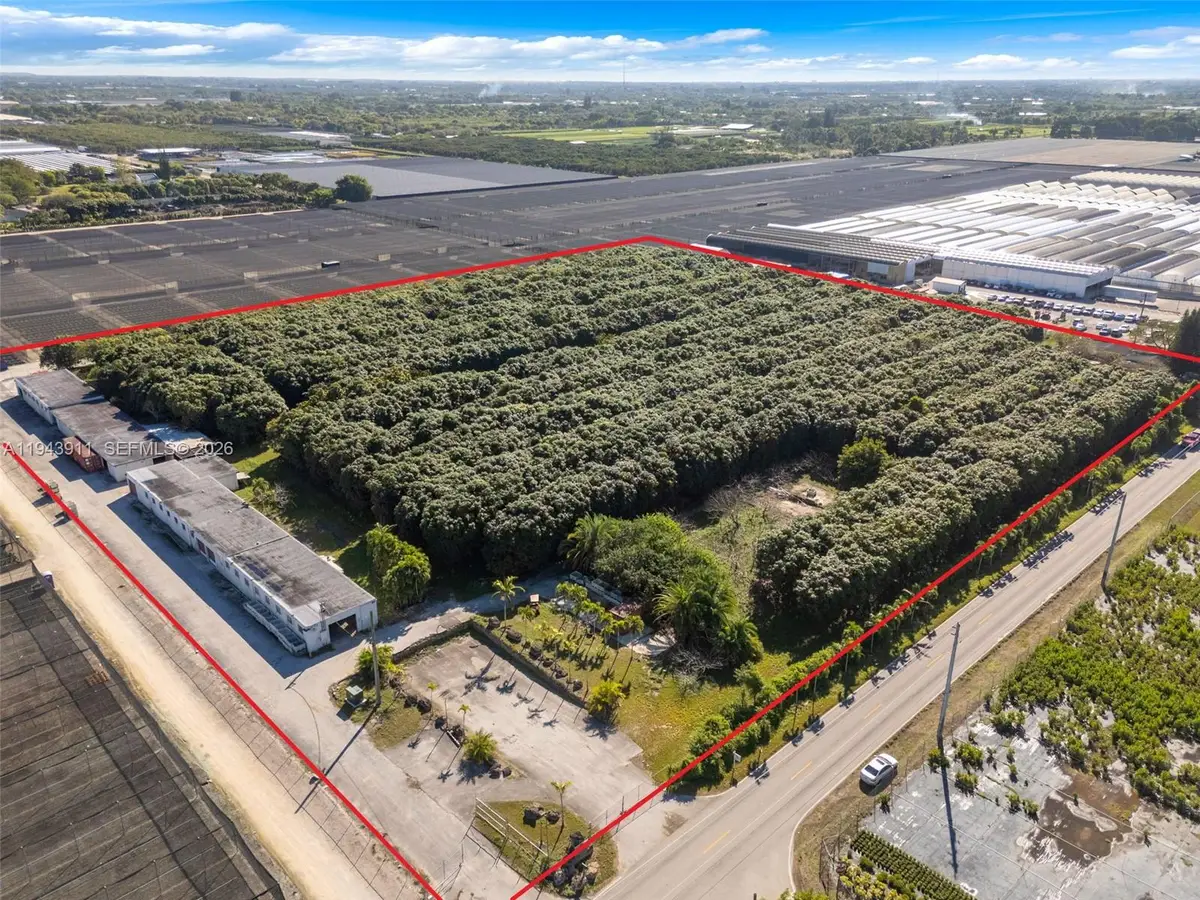 20601 SW 194th Ave, Miami, FL 33187 - Image #1