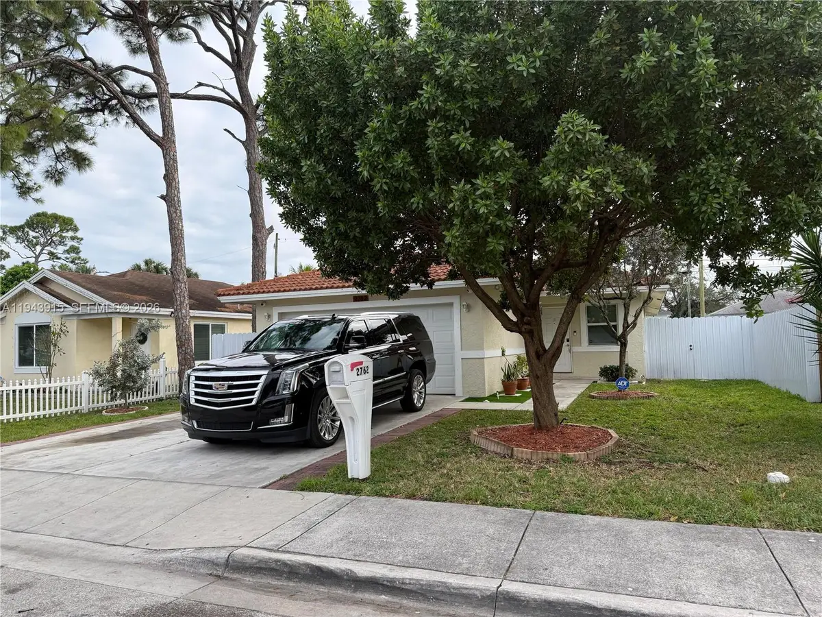 2762 NW 9th Ct, Fort Lauderdale, FL 33311 - Image #1