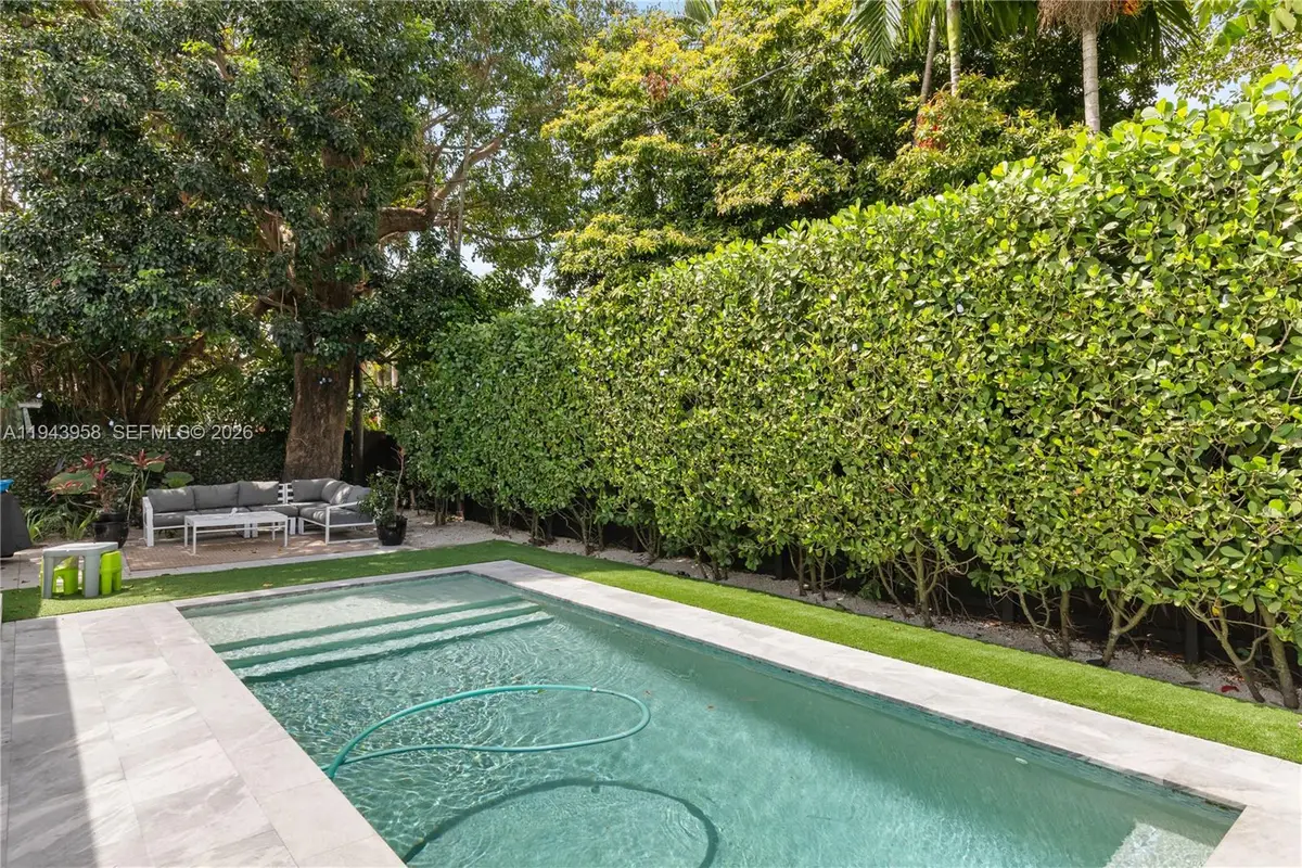 11810 W Biscayne Canal Rd, Miami, FL 33161 - Image #1