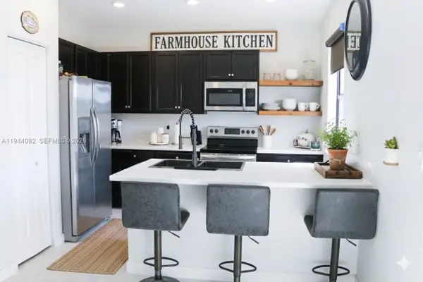 11238 SW 250th Ter, Homestead, FL 33032