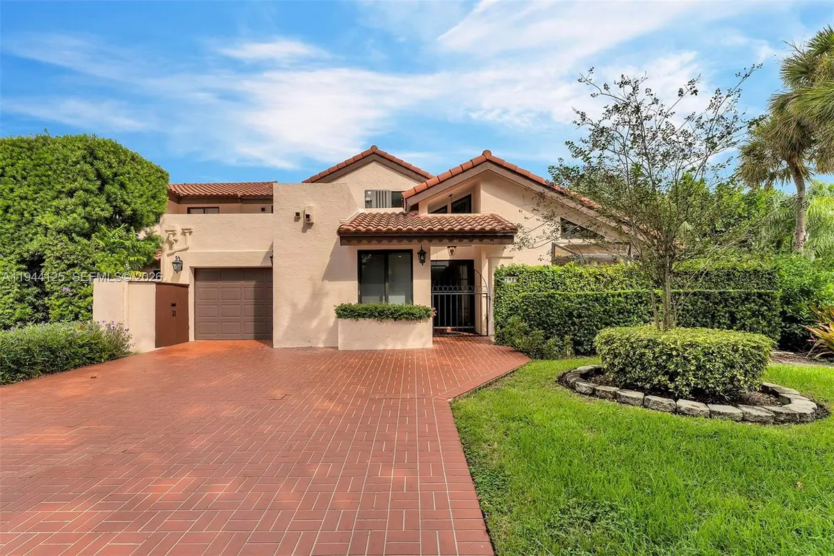 7819 SW 89th Ln, Miami, FL 33156 - #1