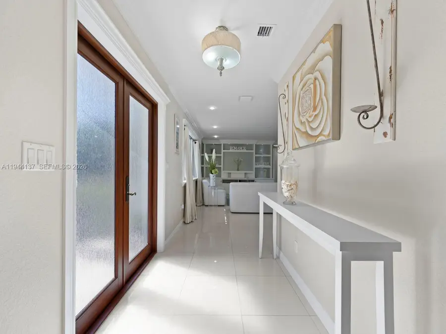 8205 SW 116th St, Miami, FL 33156 - #2