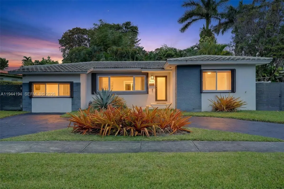 425 NE 114th St, Miami, FL 33161 - Image #1