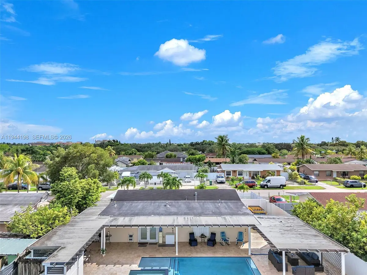 15321 SW 302nd St, Homestead, FL 33033 - Image #1