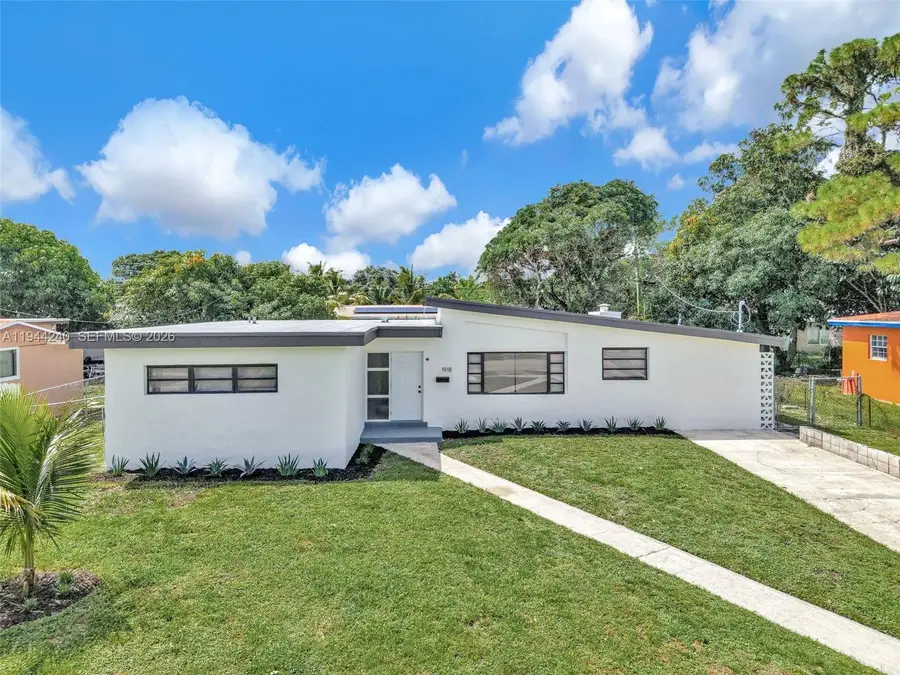 1918 NW 185th St, Miami Gardens, FL 33056 - Image #2