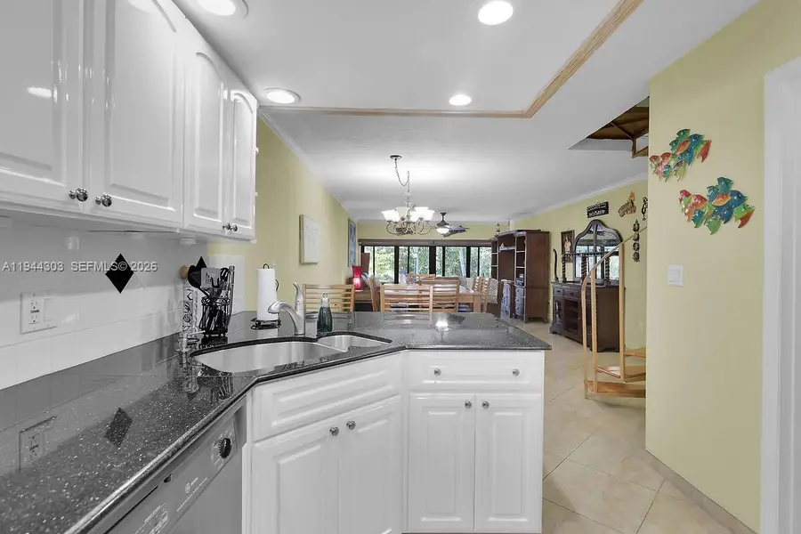 87200 Overseas Hwy #M2, Plantation Key, FL 33036 - Image #2