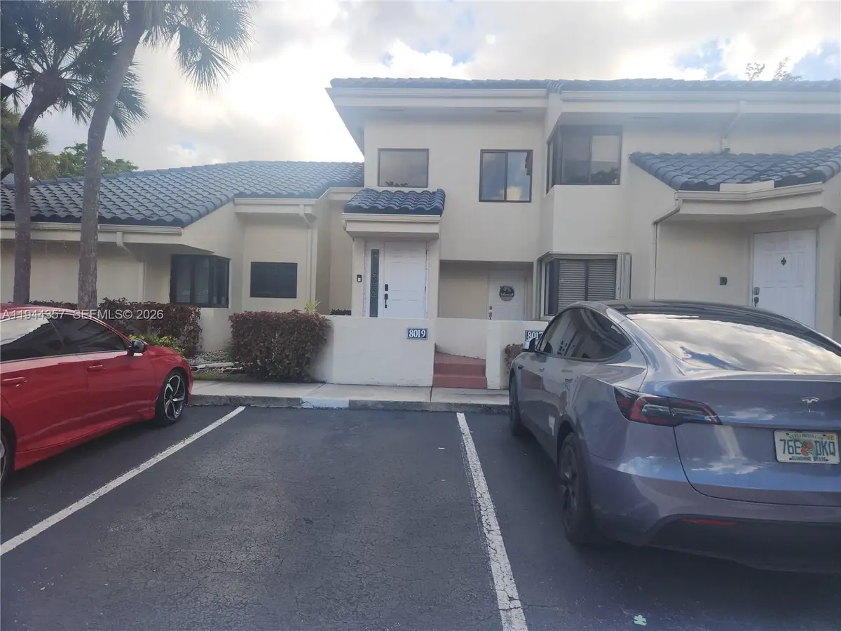 8019 NW 15th Mnr #8019, Plantation, FL 33322 - Image #1