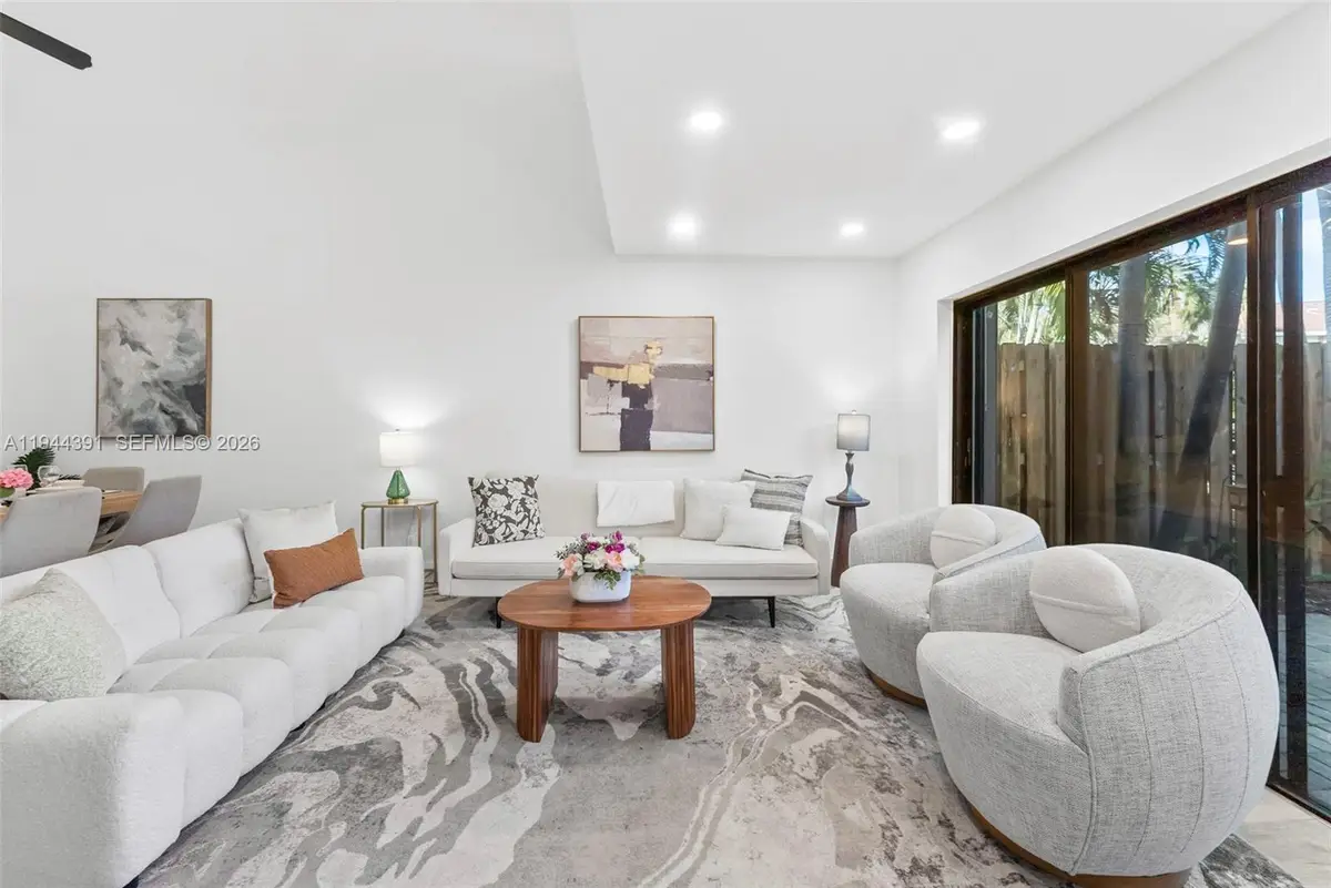 311 City View Dr, Fort Lauderdale, FL 33311 - Image #1