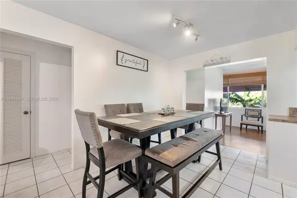 5011 NW 51st St, Tamarac, FL 33319