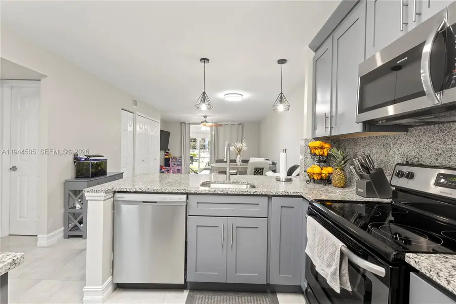 400 SE 10th St #103, Deerfield Beach, FL 33441 - Image #3