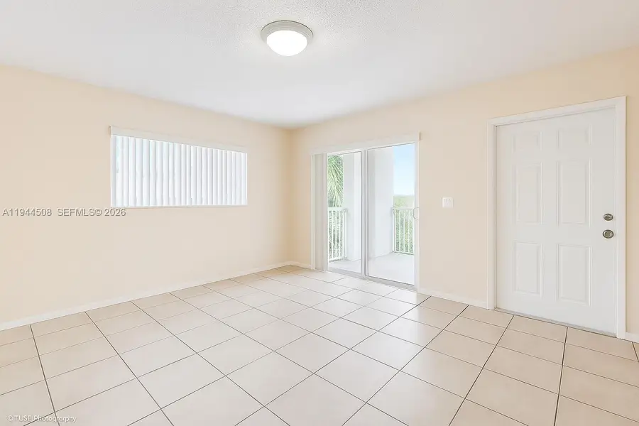 2645 SW 28th Ct, Miami, FL 33133 - Image #3