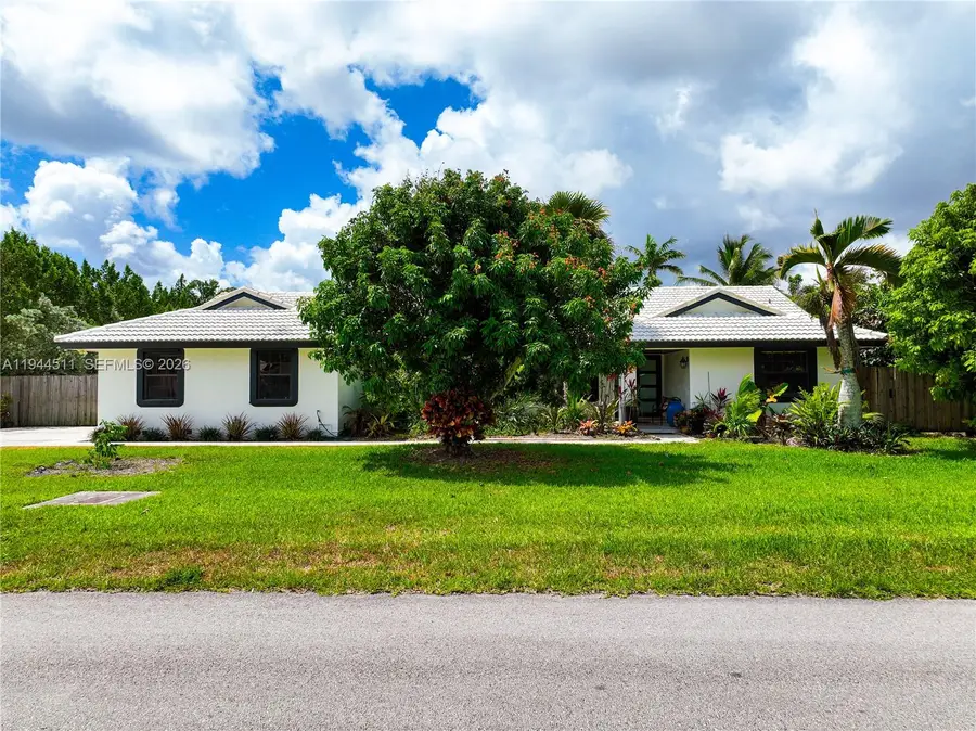 18830 SW 294th Ter, Homestead, FL 33030 - Image #2