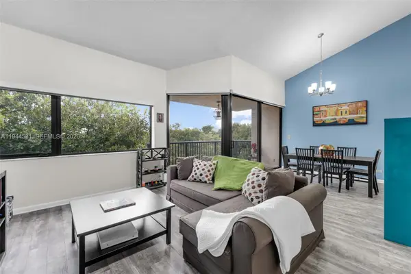 6701 SW 116th Ct #406, Miami, FL 33173