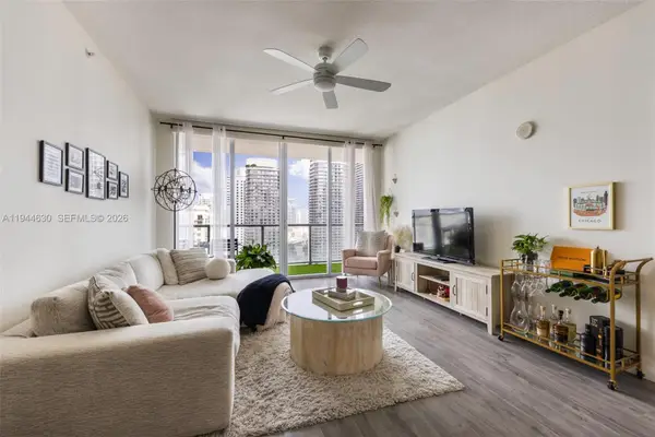 1111 SW 1st Ave #3723-N, Miami, FL 33130