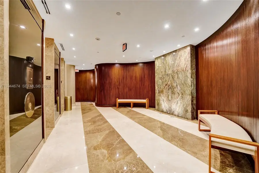 19667 Turnberry Way #12F, Aventura, FL 33180 - Image #3