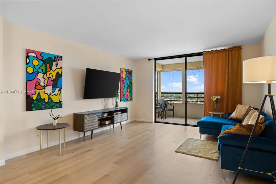 600 Three Islands Blvd #1403, Hallandale Beach, FL 33009 - Image #2